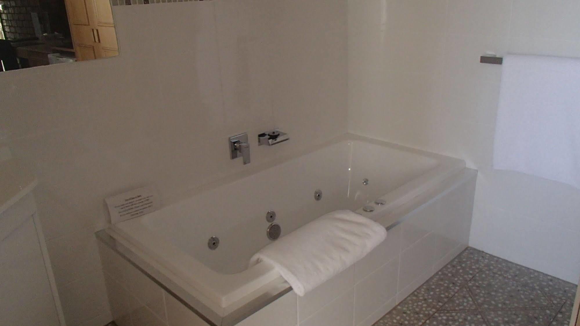 City Colonial Motor Inn Μιλντούρα Εξωτερικό φωτογραφία